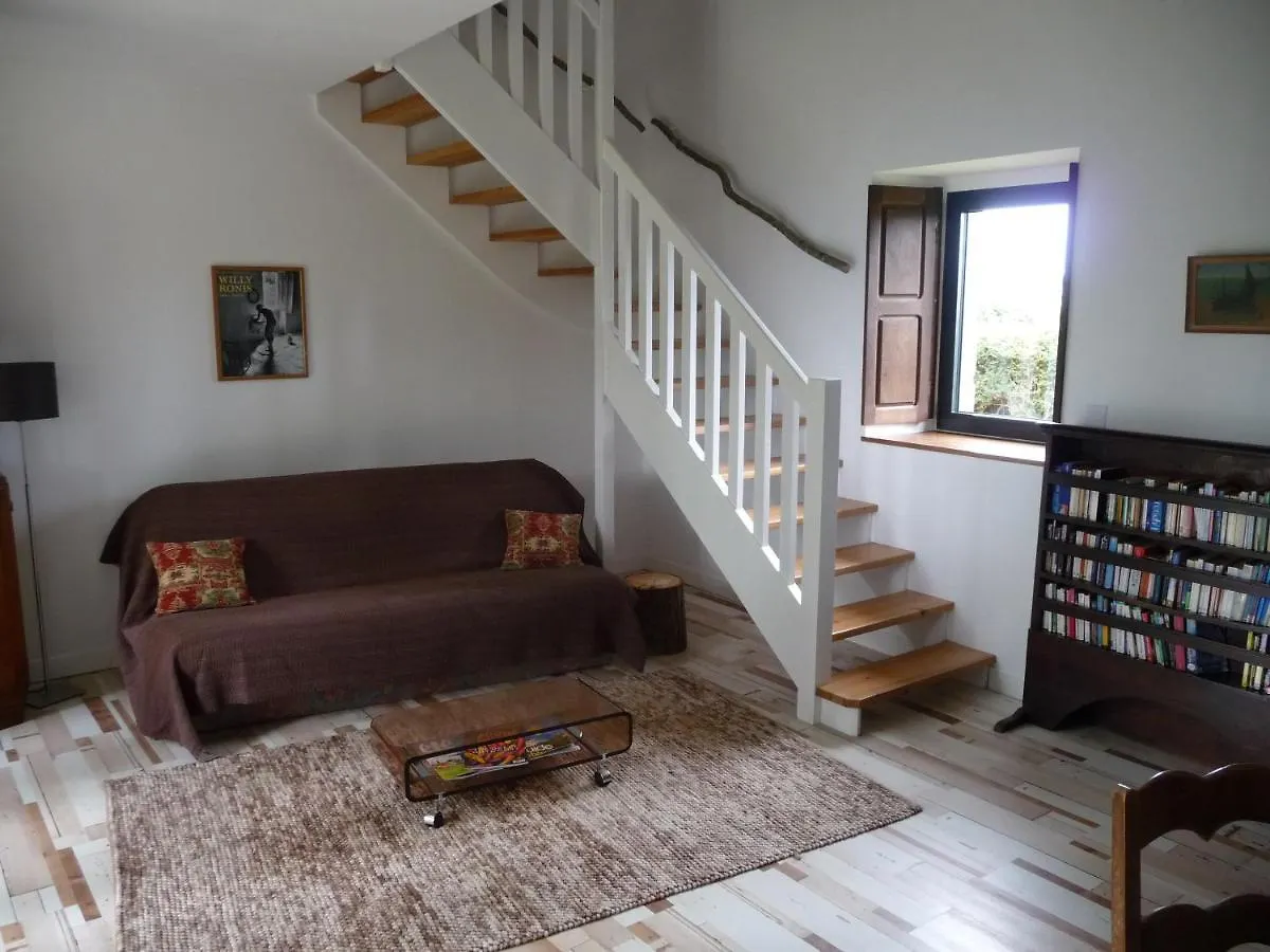Chambre D'Hotes Suite 53M2 Ou Caravane Vintage Avec Cuisine Et Salle De Bains Privees, B&B 53M2 Suite Or Vintage Caravan With Private Kitchen And Bathroom Pleumeur-Gautier Frankrig
